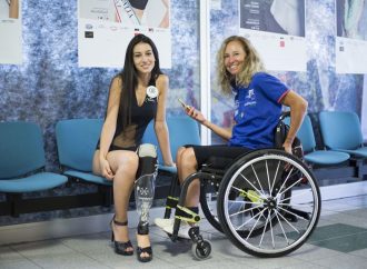 “A CARTE SCOPERTE”