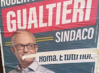 A Tarquinia affissi i manifesti elettorali di un candidato Sindaco…a Roma