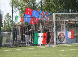 I tifosi del Tarquinia Calcio non mollano e propongono tre versioni del logo societario