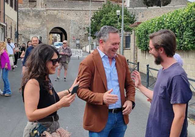 Primo giorno di scuola, gli auguri di Sindaco e Assessore