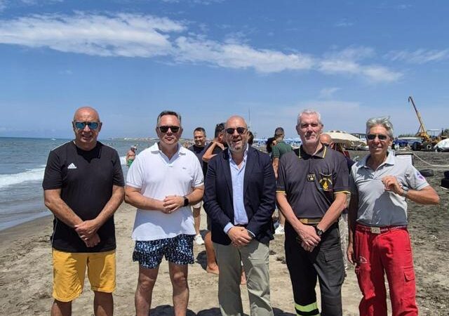 I Vigili del Fuoco vigilano sulla sicurezza dei bagnanti, l’apprezzamento di Rotelli