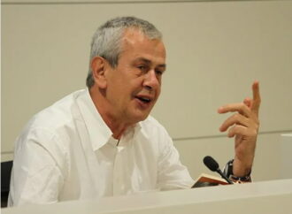 Venerdì Chicco Testa a Tarquinia ospite de La Lestra